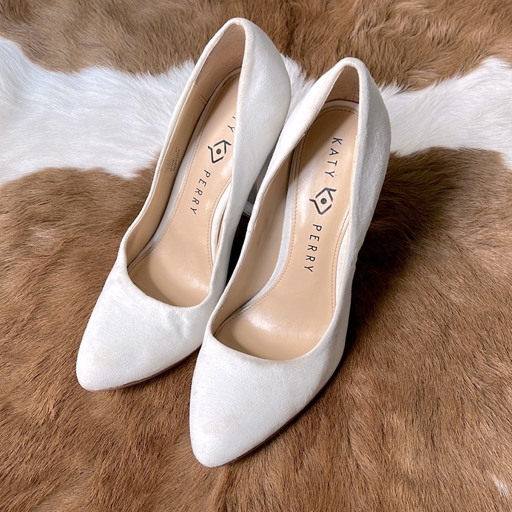 Katy Perry Collection White Suede Pointed Toe Two Toned Clear White Block Heel